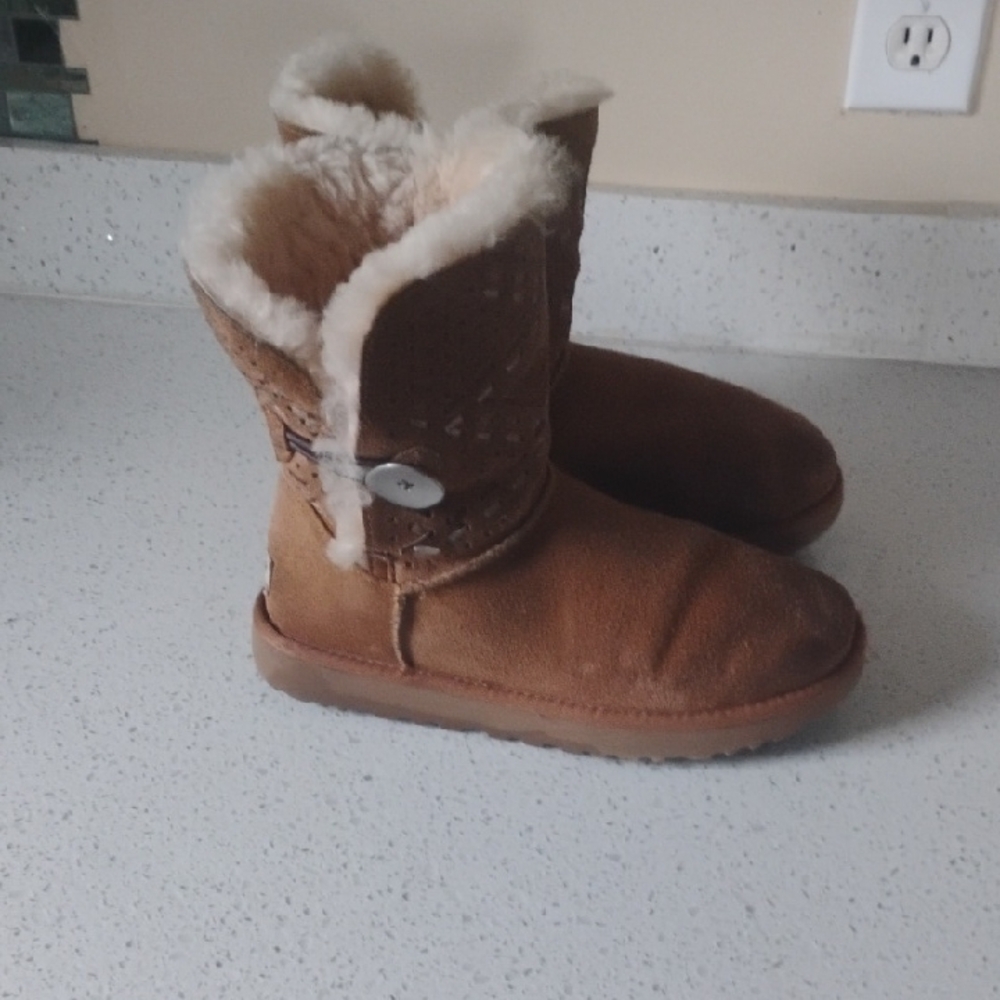UGG  Boots Size 8 Women